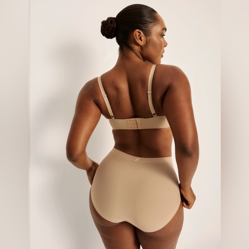 Knix WingWoman Contour Bra Size 4 Nude Neutral Everyday Undergarments Adjustable - Picture 4 of 12
